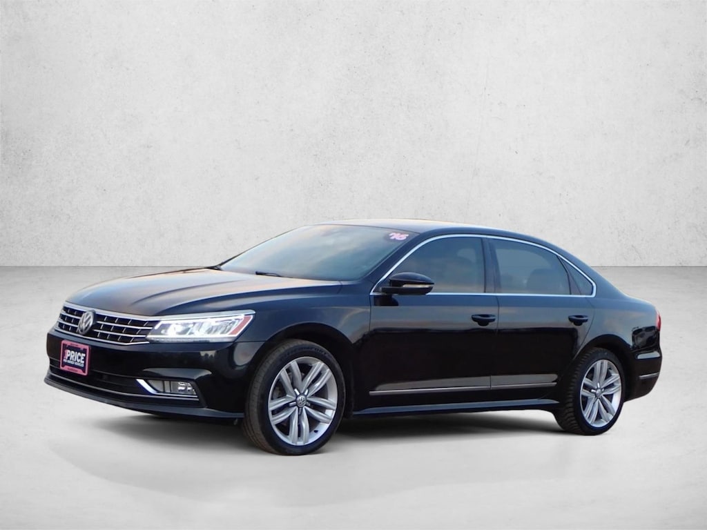 Used 2016 Volkswagen Passat 3.6L V6 SEL Premium Sedan