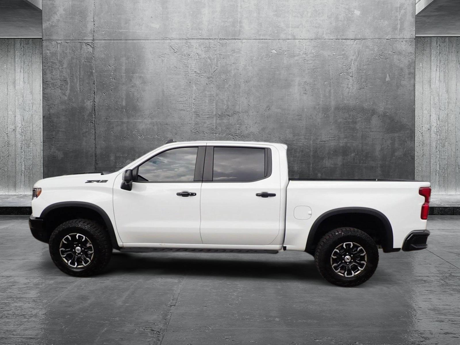 Used 2024 Chevrolet Silverado 1500 ZR2 with VIN 3GCUDHE80RG367377 for sale in Centennial, CO