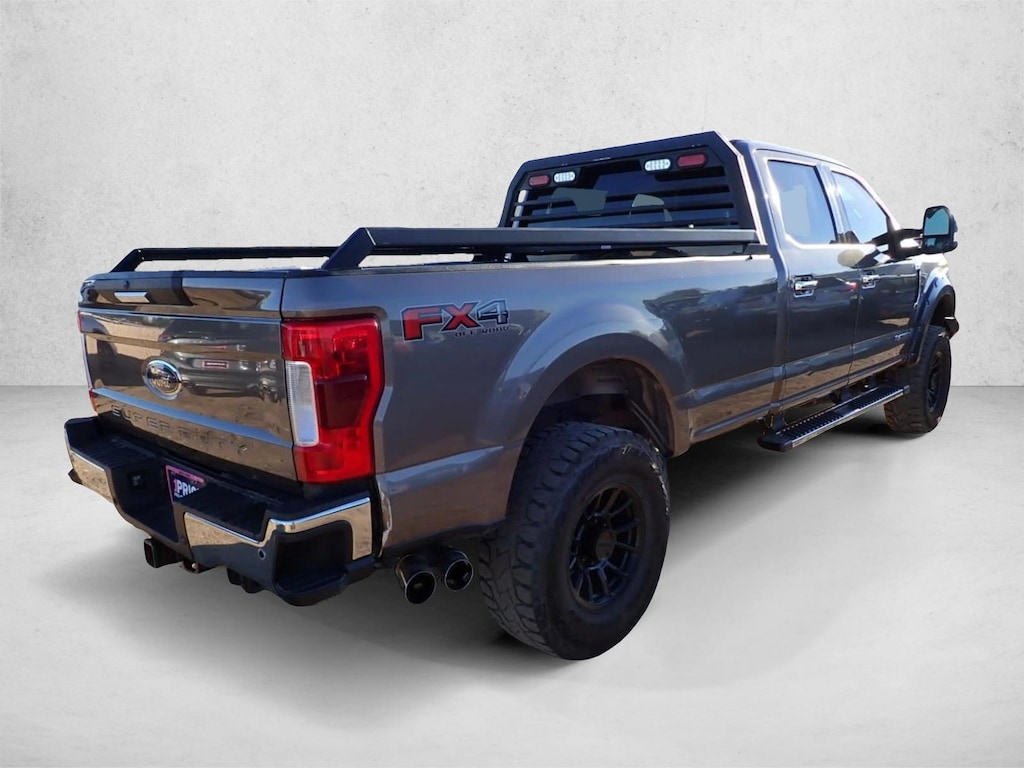 Used 2019 Ford F-350 XLT Truck Crew Cab