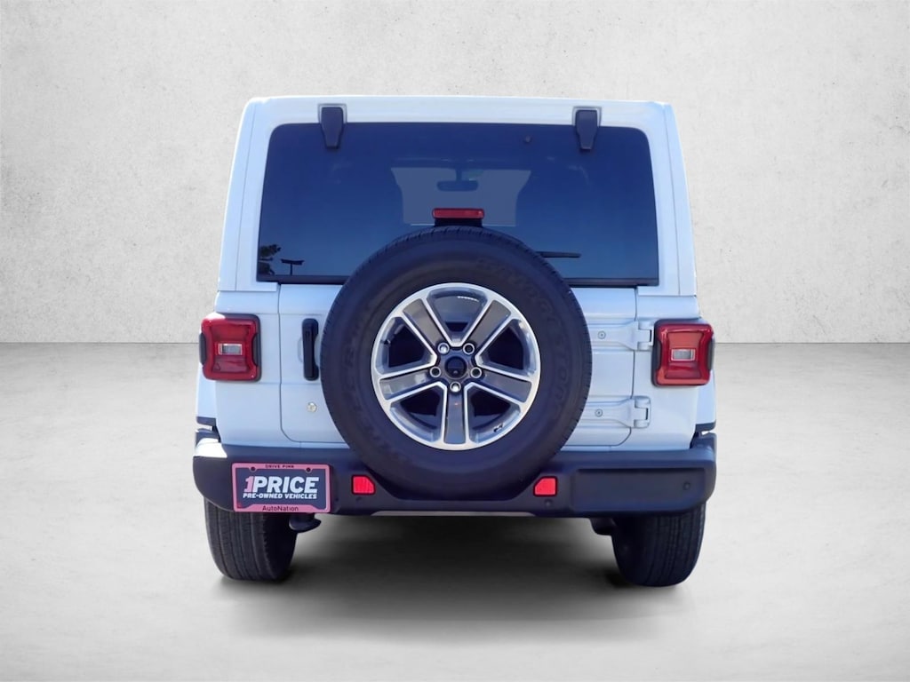 Used 2020 Jeep Wrangler Sahara SUV