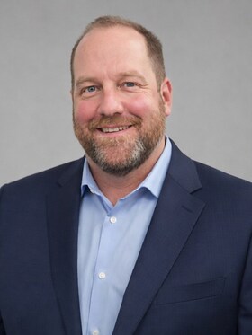 Staff member Jay Anderson from ID_f904c909f6f5