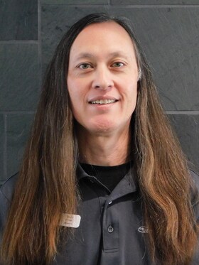 Staff member Takeshi Hirano from ID_e3265aaf1342