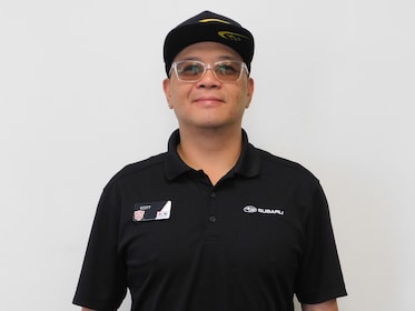 Staff member Scott Chau from ID_f904c909f6f5