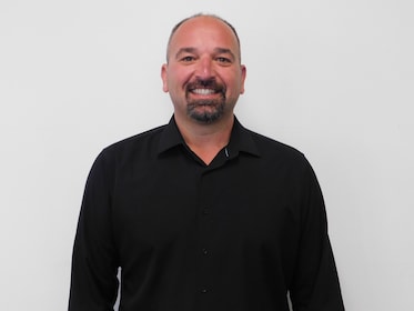 Staff member Andy Stavrevski from ID_f904c909f6f5