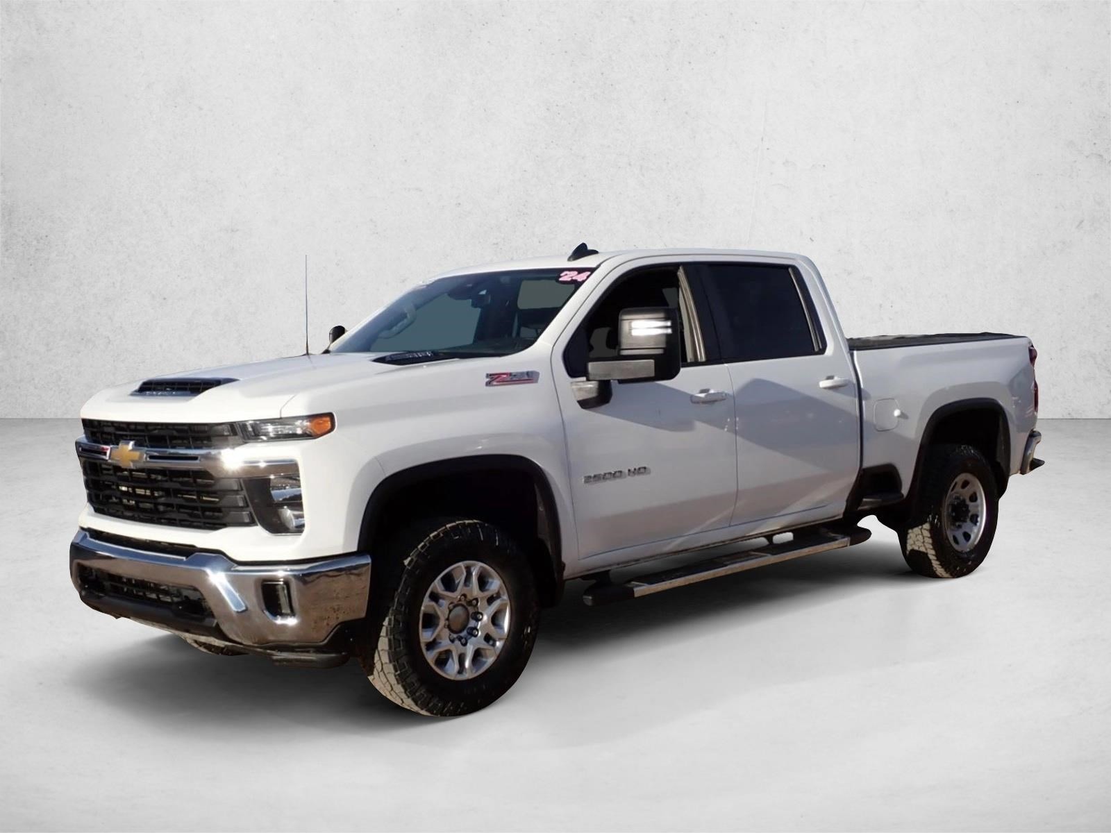 2024 Chevrolet Silverado HD LT's photo