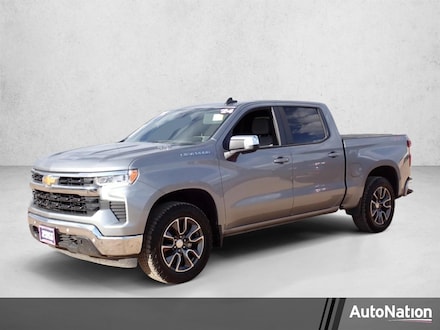 Featured Pre-Owned  2024 Chevrolet Silverado 1500 LT Truck Crew Cab for sale in Englewood, CO