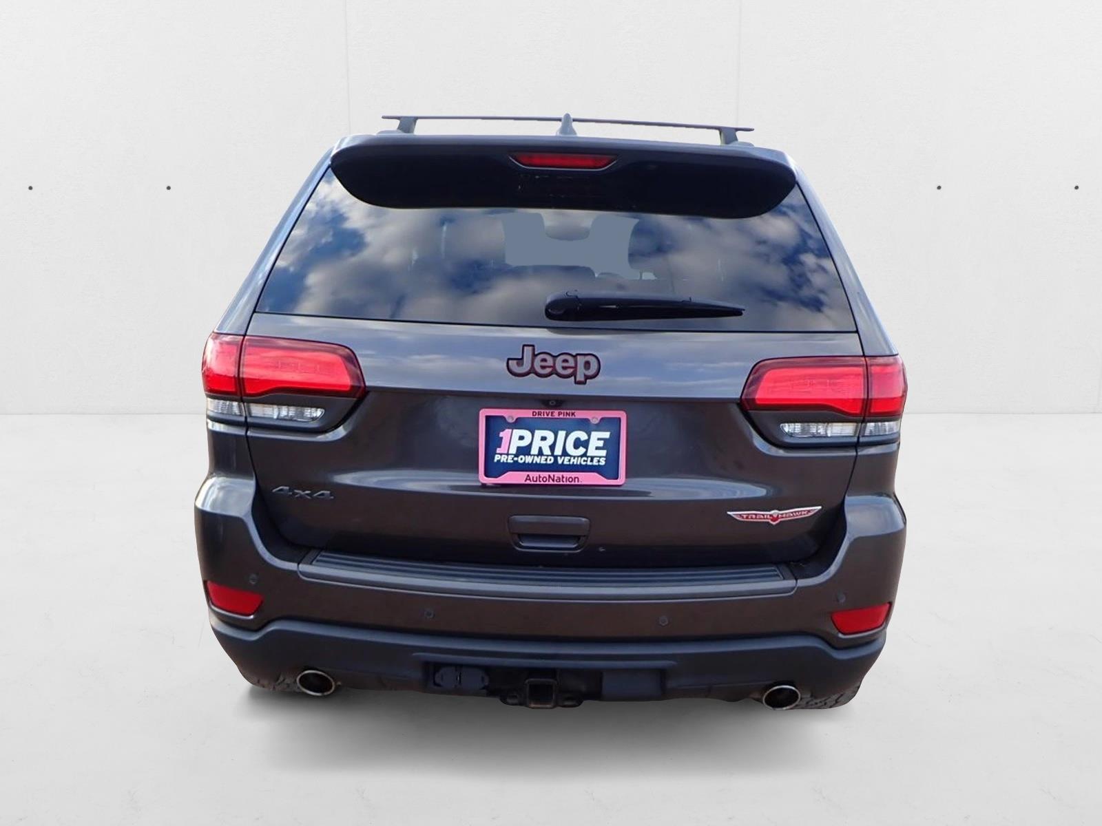 2019 Jeep Grand Cherokee Trailhawk photo 3