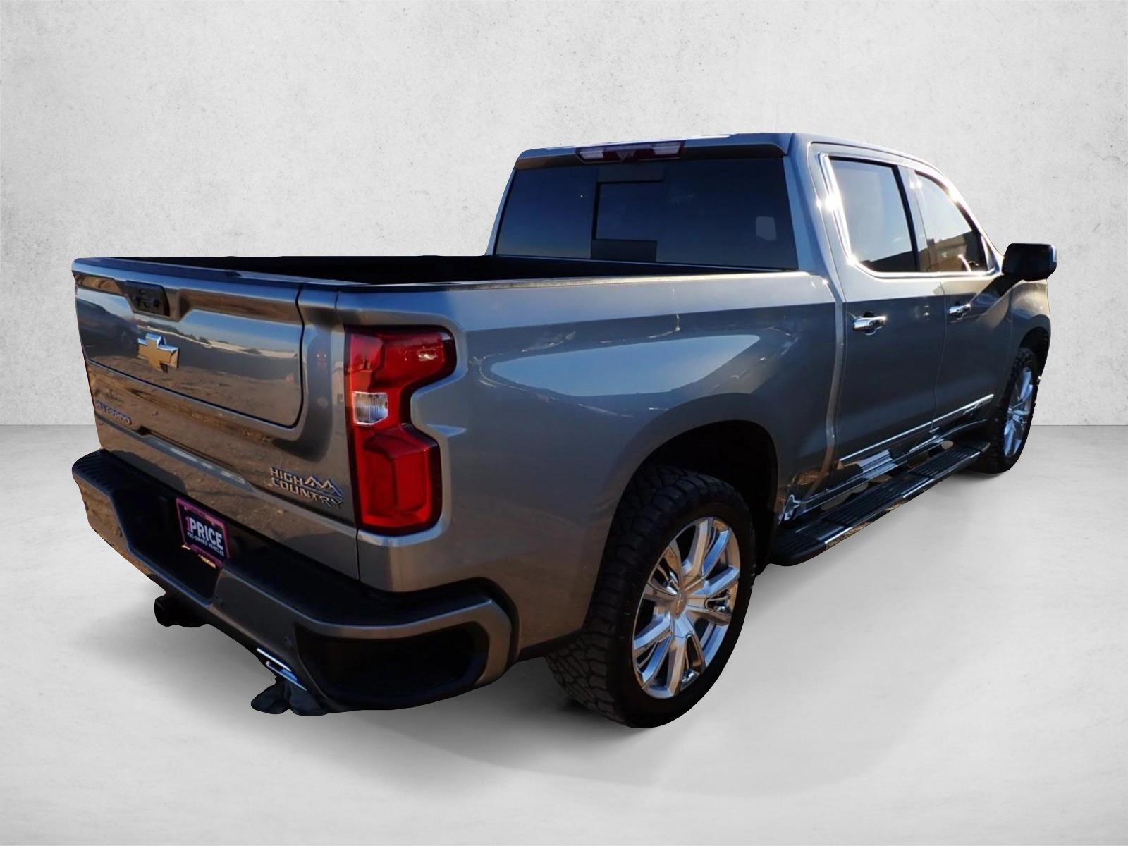 2024 Chevrolet Silverado 1500 High Country photo 4