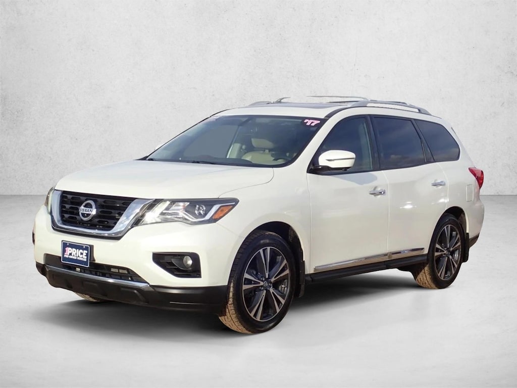 Used 2017 Nissan Pathfinder Platinum SUV