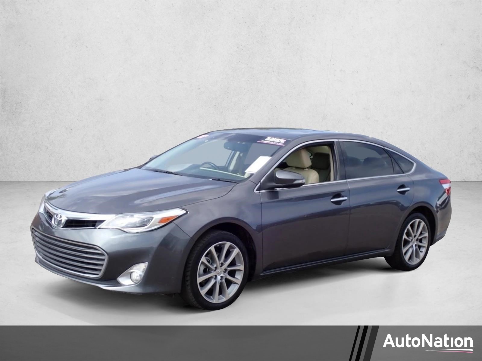 2015 Toyota Avalon XLE Touring's photo