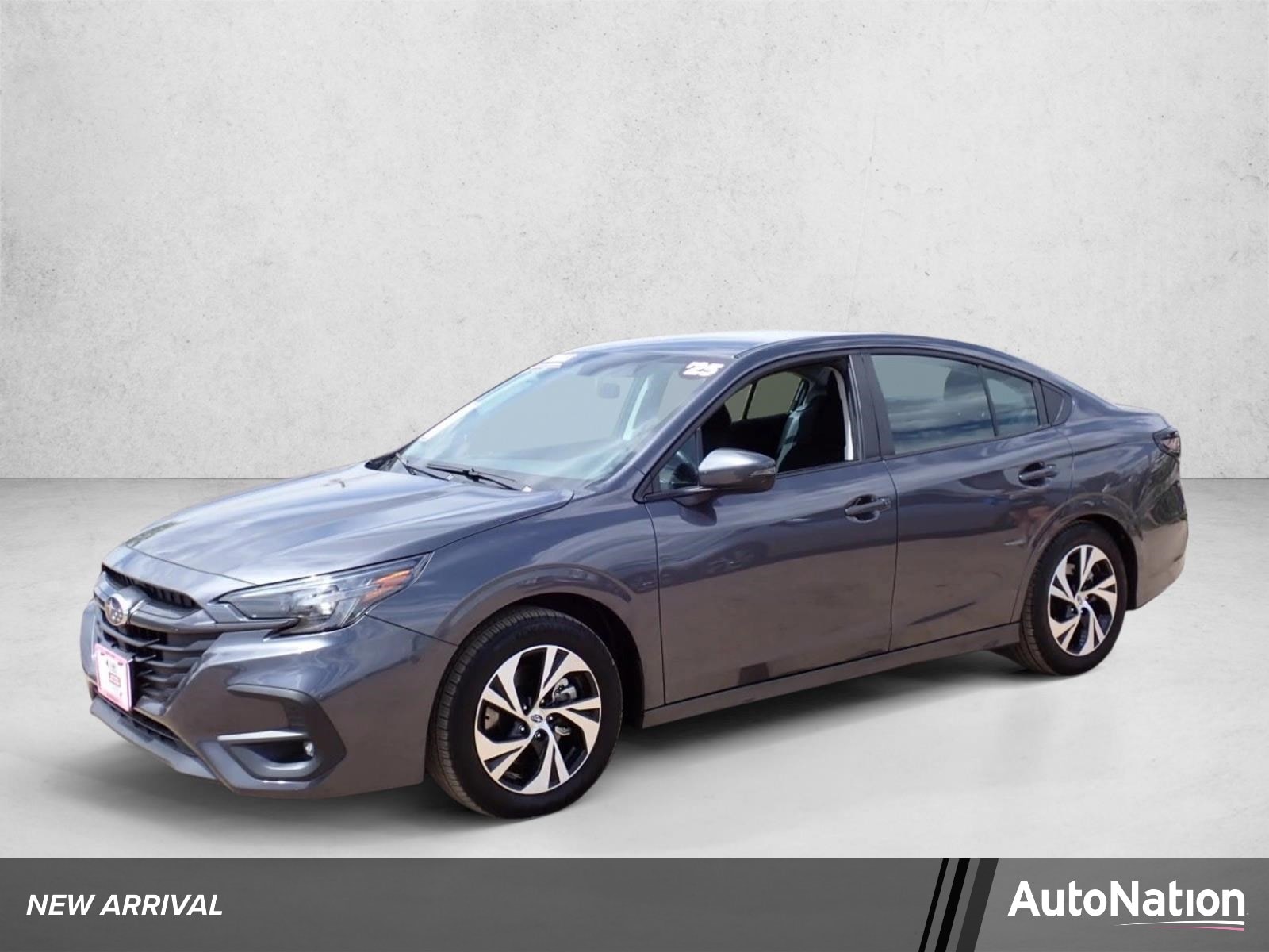 2025 Subaru Legacy Premium's photo