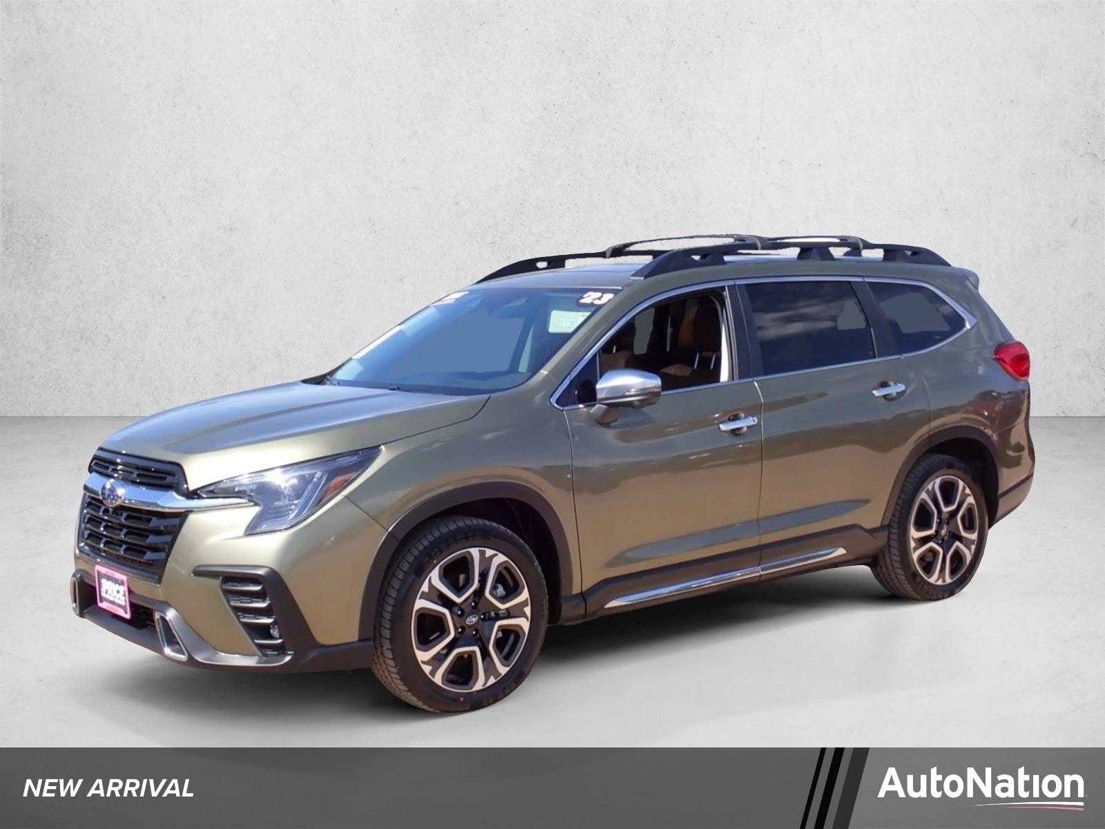 2023 Subaru Ascent Touring's photo