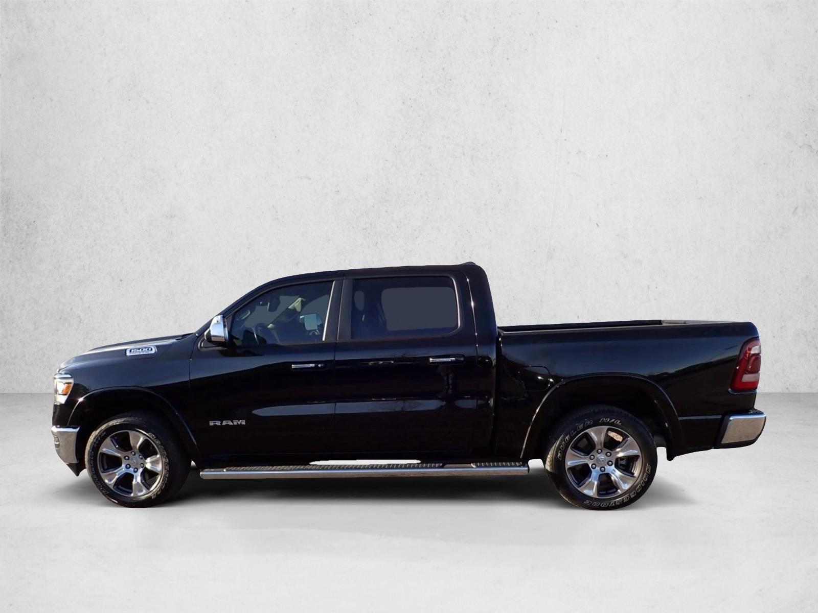2019 Ram 1500 Laramie photo 2