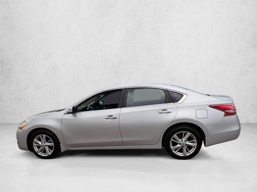 Used 2013 Nissan Altima 2.5 SL Sedan