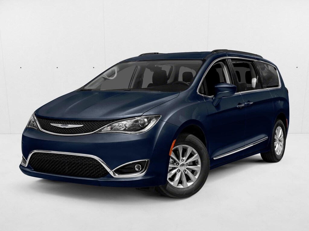 Used 2019 Chrysler Pacifica Touring L Van Passenger Van