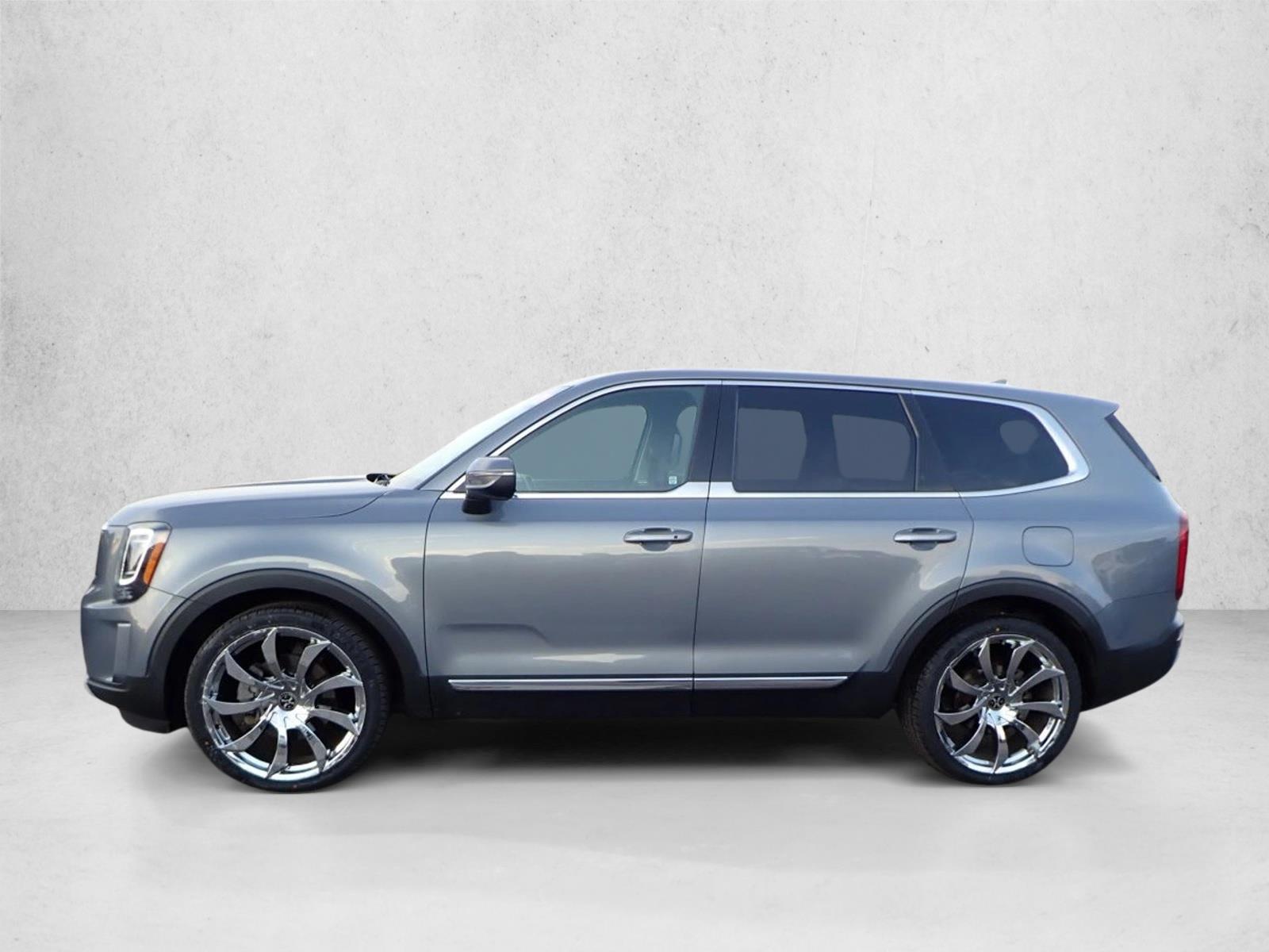 2021 Kia Telluride LX photo 2