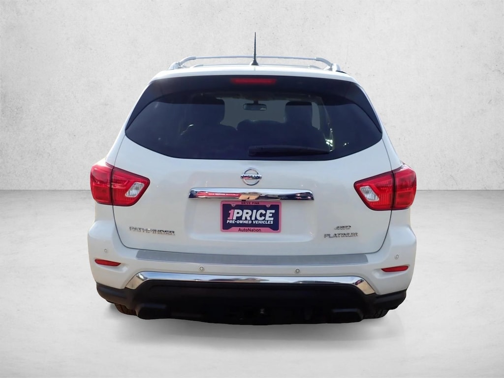 Used 2017 Nissan Pathfinder Platinum SUV