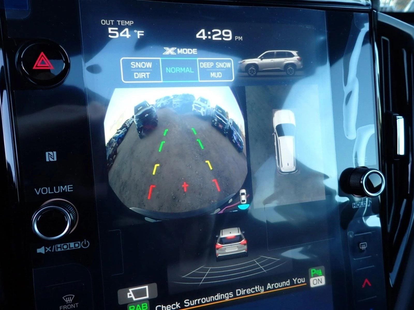 2025 Subaru Forester Touring - Photo 27