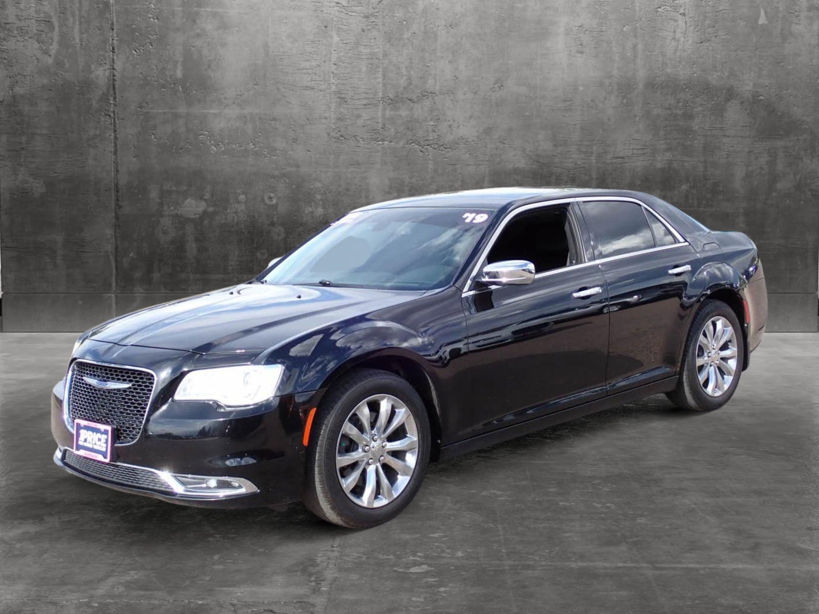 Used 2019 Chrysler 300 Limited with VIN 2C3CCAKG9KH602483 for sale in Centennial, CO