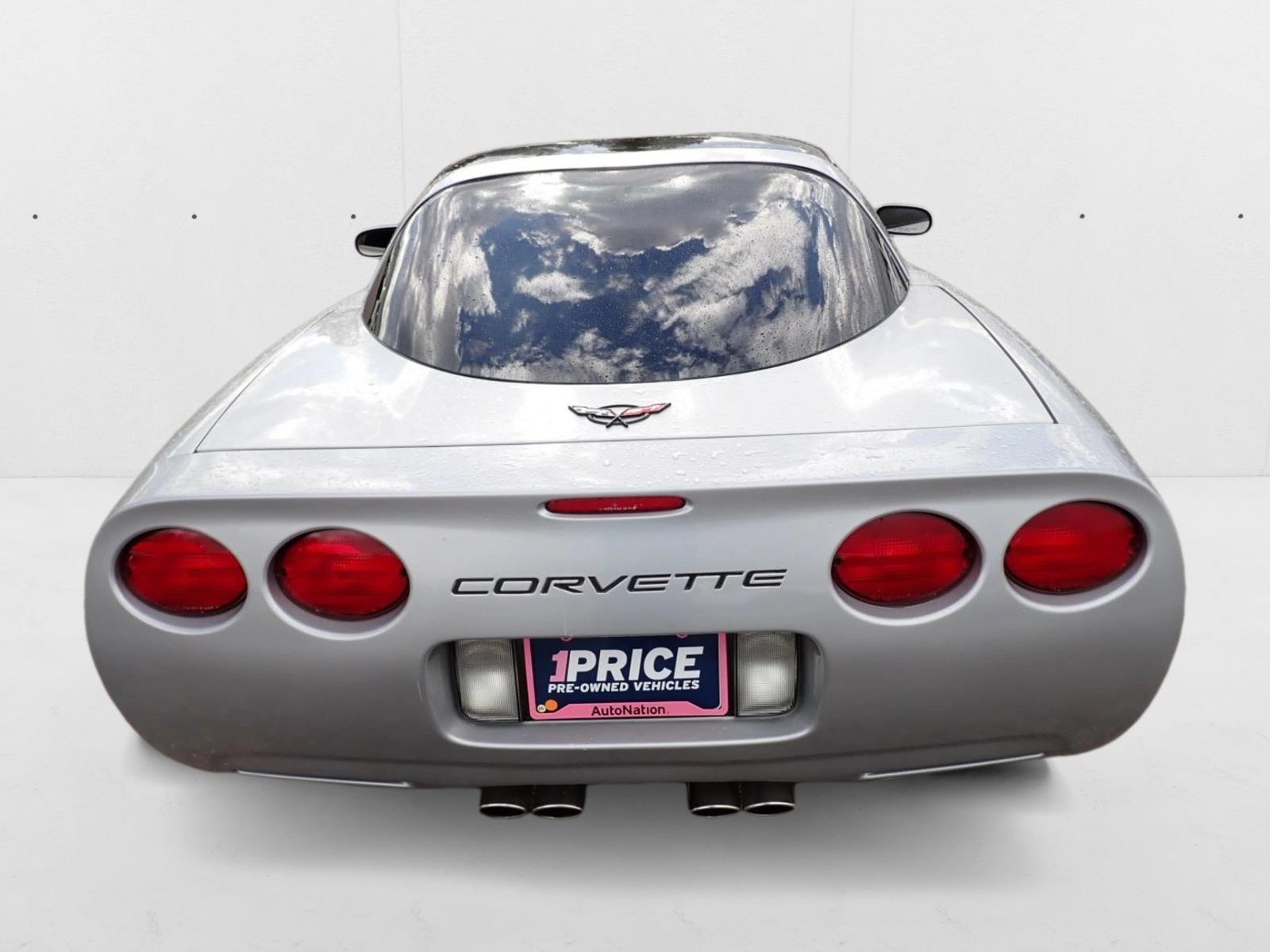 1997 Chevrolet Corvette photo 3