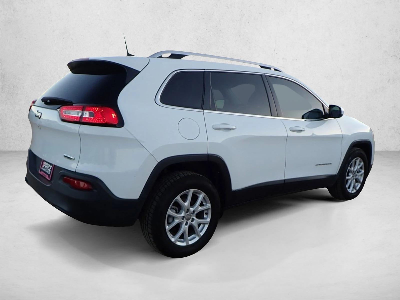2018 Jeep Cherokee Latitude photo 4