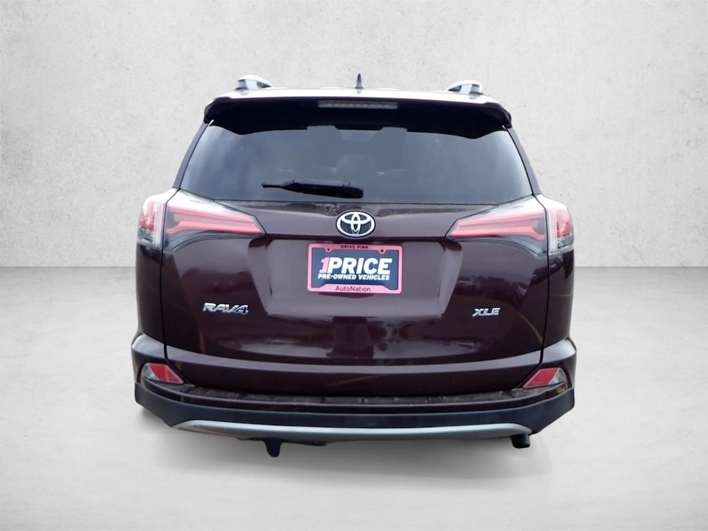 Used 2018 Toyota RAV4 XLE SUV