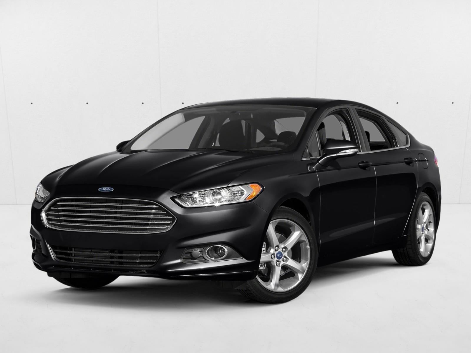 2016 Ford Fusion S's photo