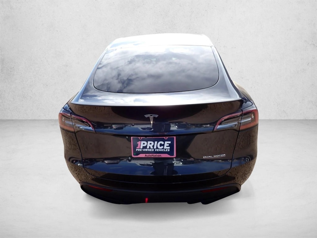 Used 2024 Tesla Model Y Performance SUV