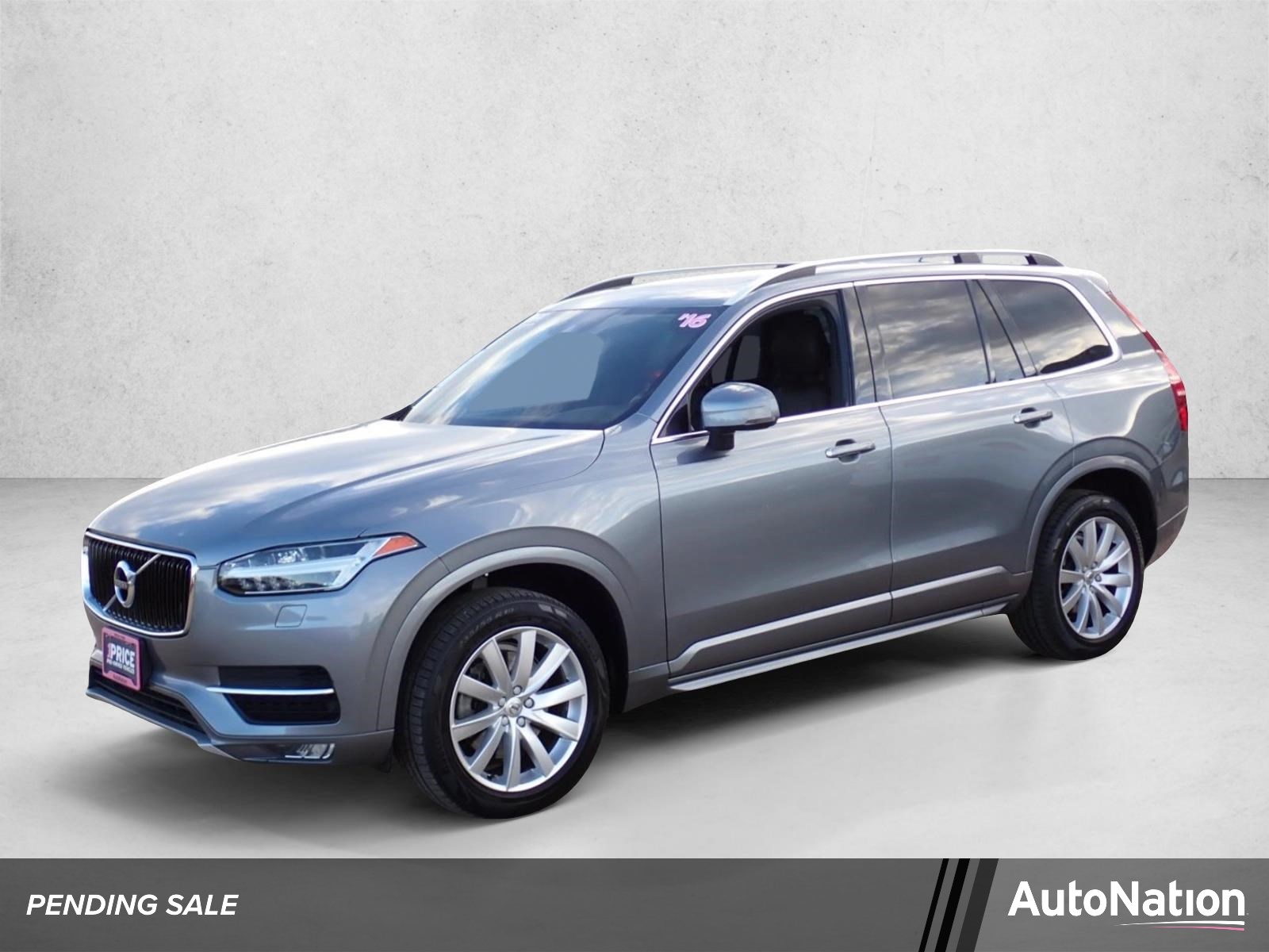 Used 2016 Volvo XC90 T6 Momentum SUV