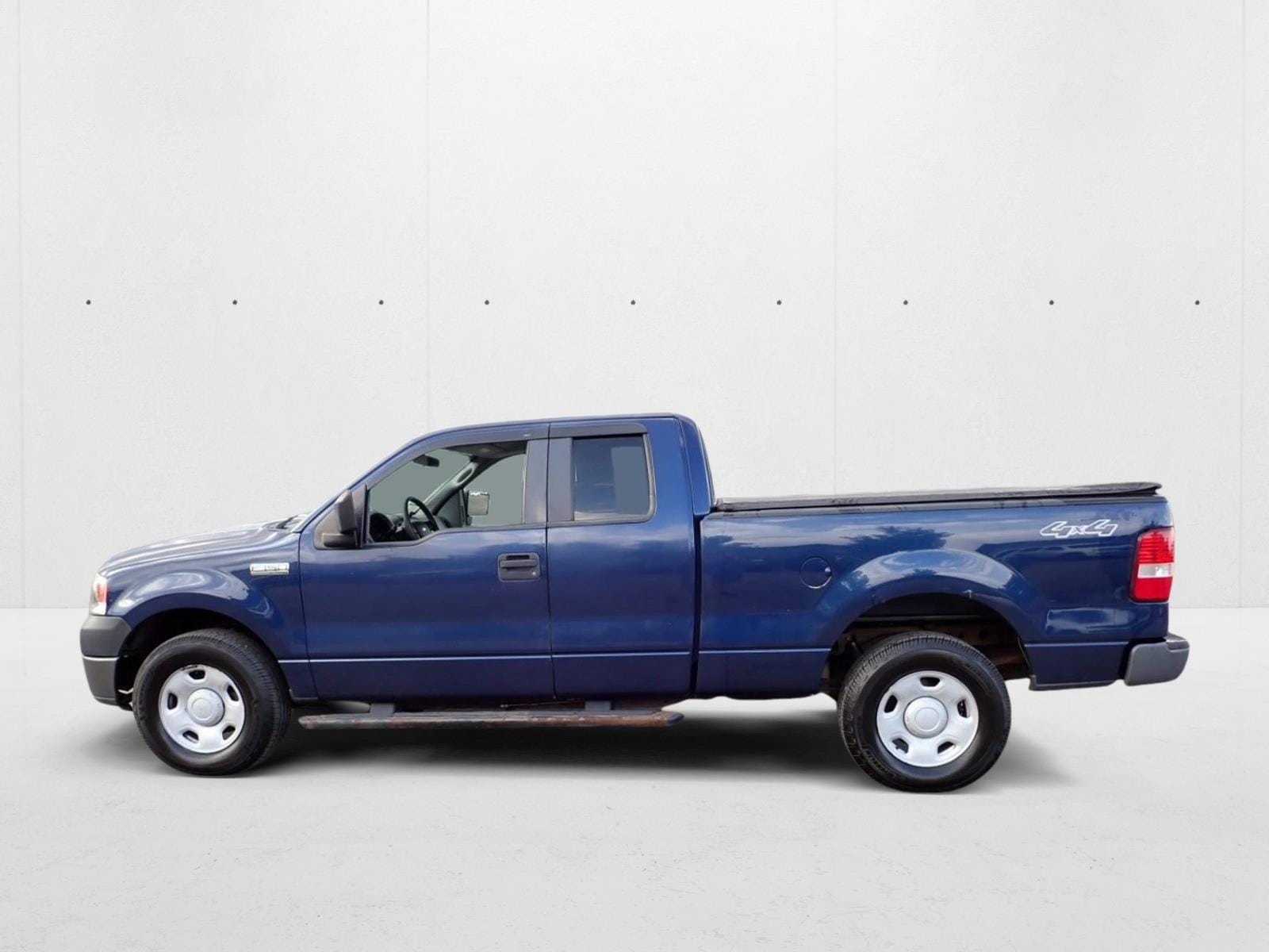 Used 2007 Ford F-150 XL with VIN 1FTRX14W37FA29572 for sale in Centennial, CO