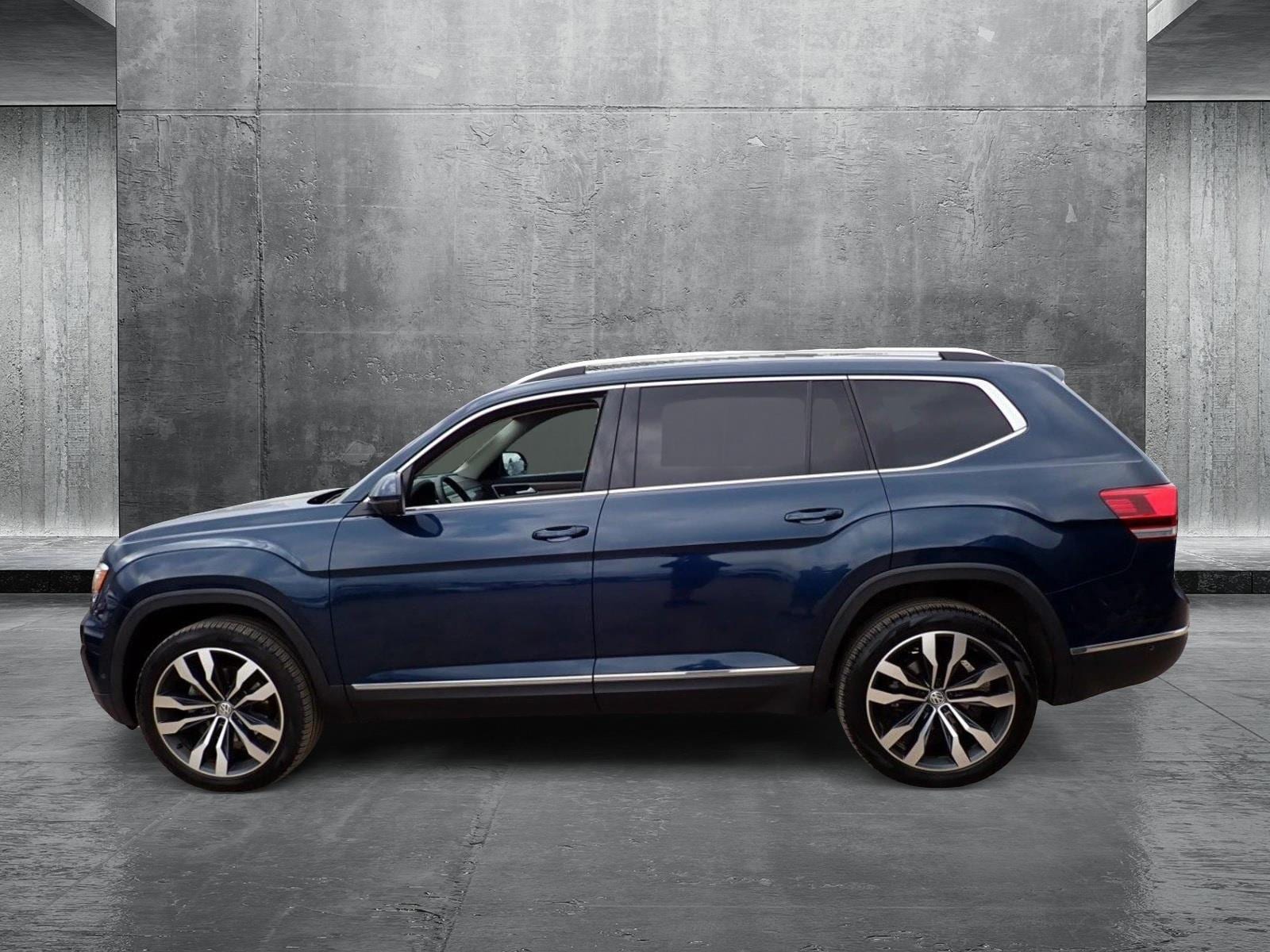 Used 2019 Volkswagen Atlas SEL Premium with VIN 1V2NR2CA8KC594090 for sale in Centennial, CO