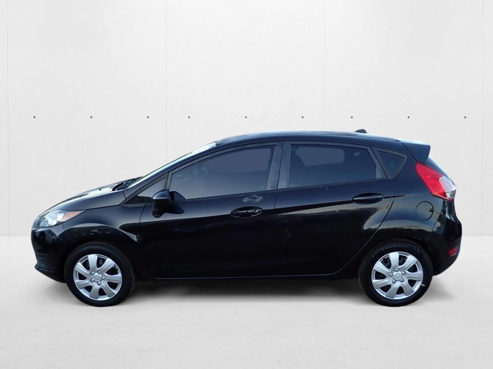 2014 Ford Fiesta S photo 3