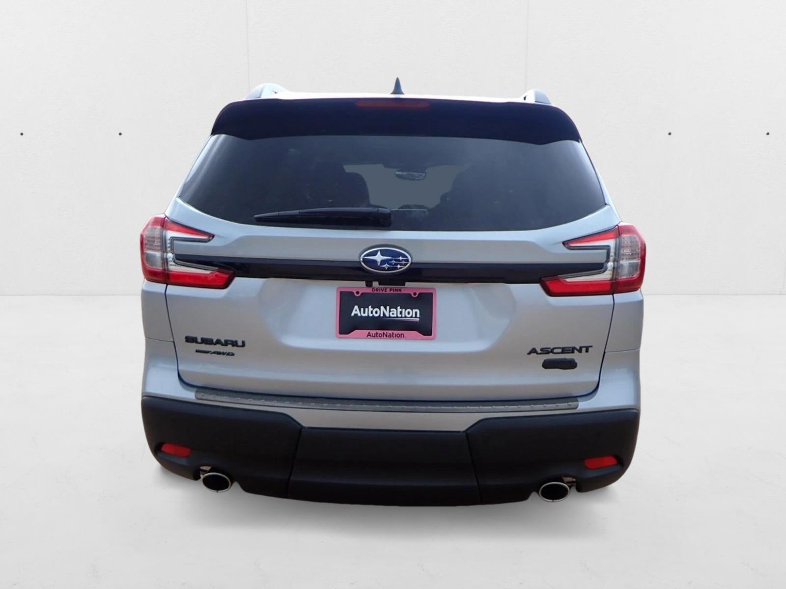 2025 Subaru Ascent Onyx Edition Touring photo 3