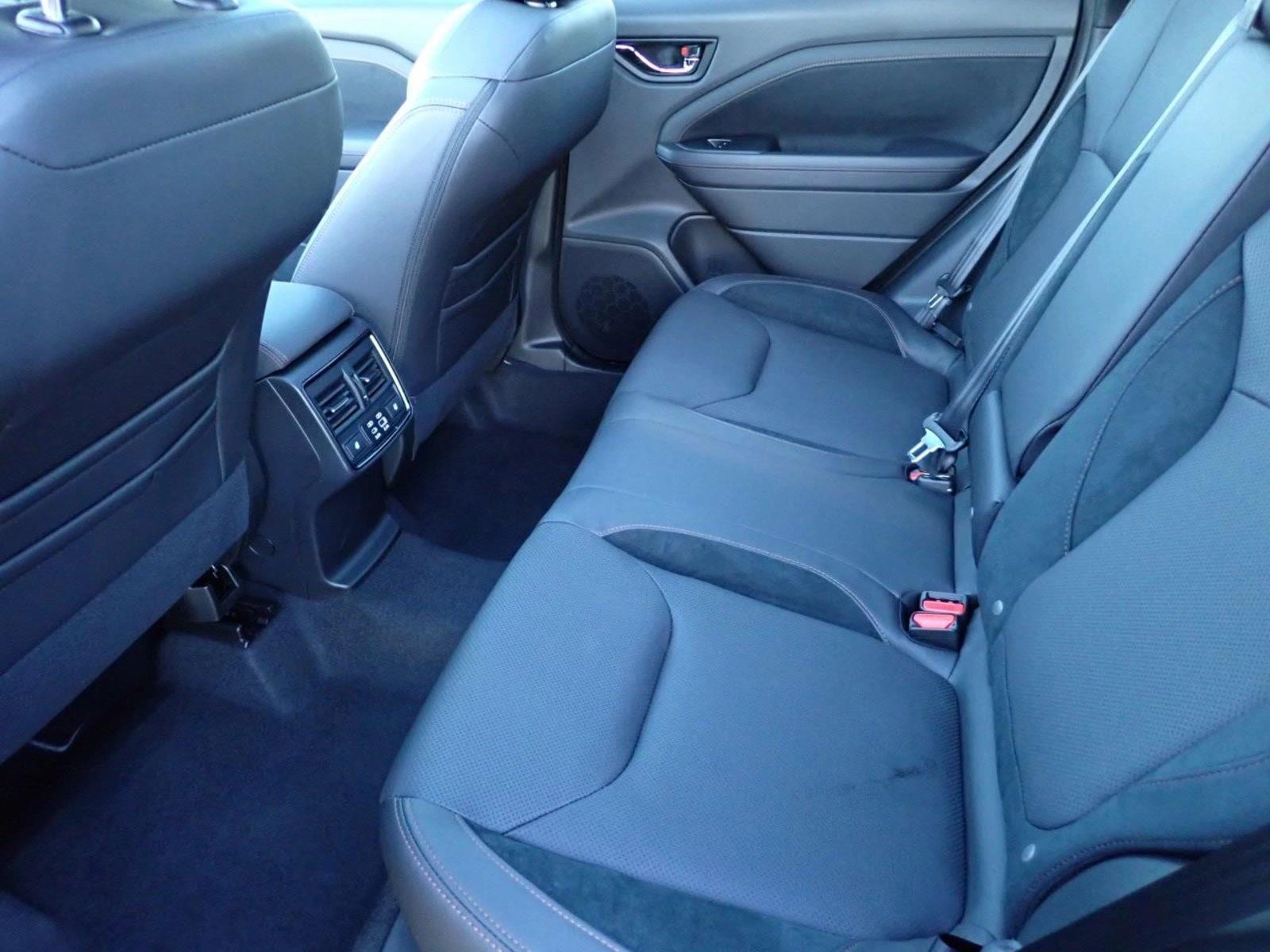 2025 Subaru Forester Touring - Photo 10