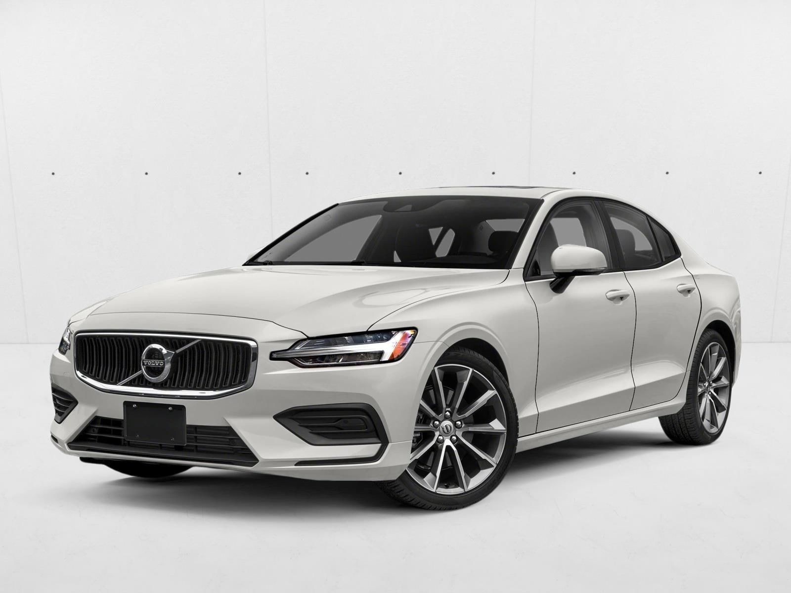 2021 Volvo S60 Momentum's photo