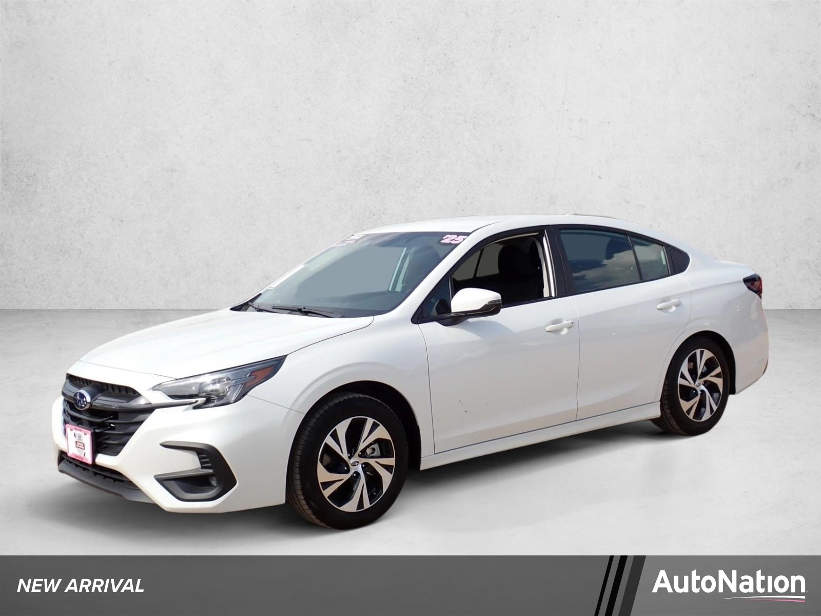 2025 Subaru Legacy Premium's photo