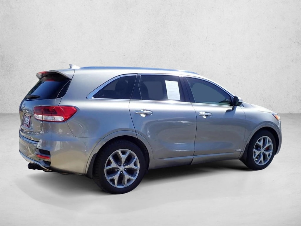 Used 2017 Kia Sorento SX V6 SUV
