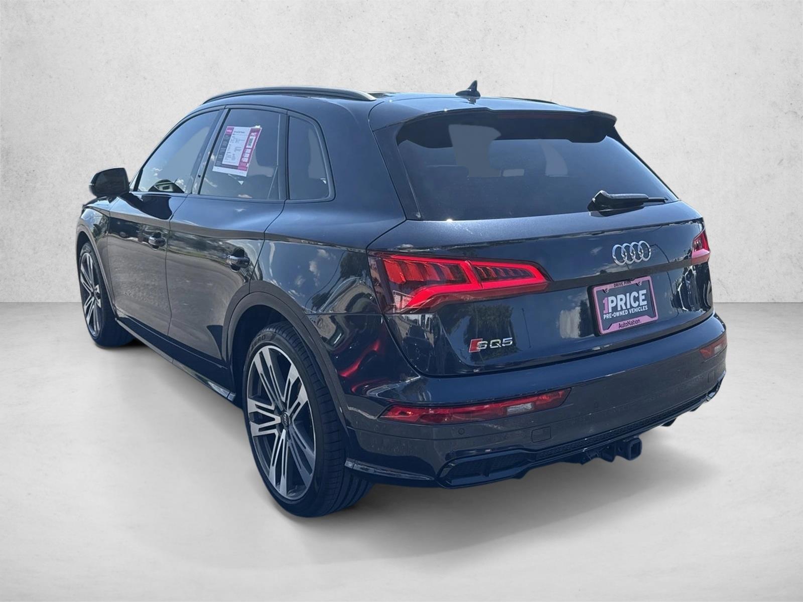 2020 Audi SQ5 Premium Plus photo 2