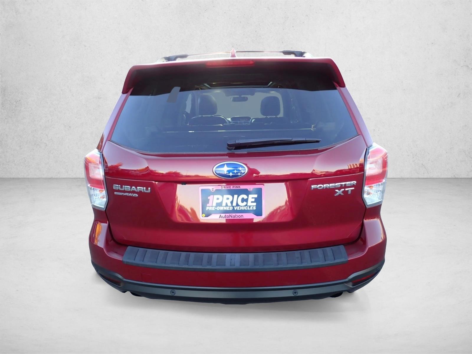 2017 Subaru Forester Touring photo 3