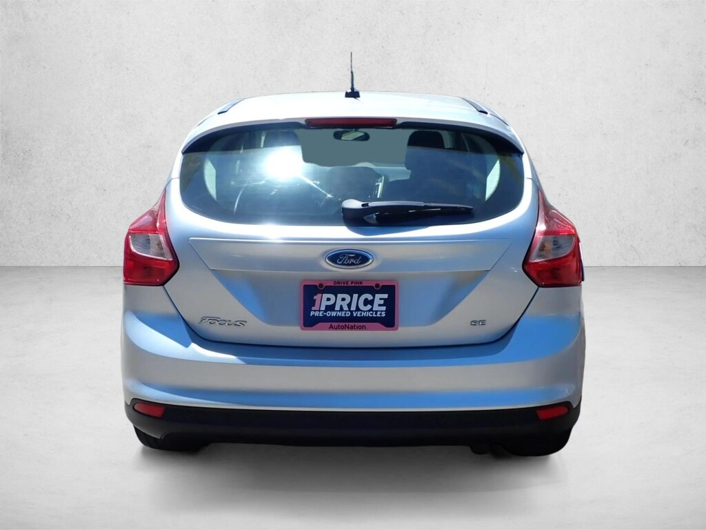 Used 2012 Ford Focus SE Hatchback