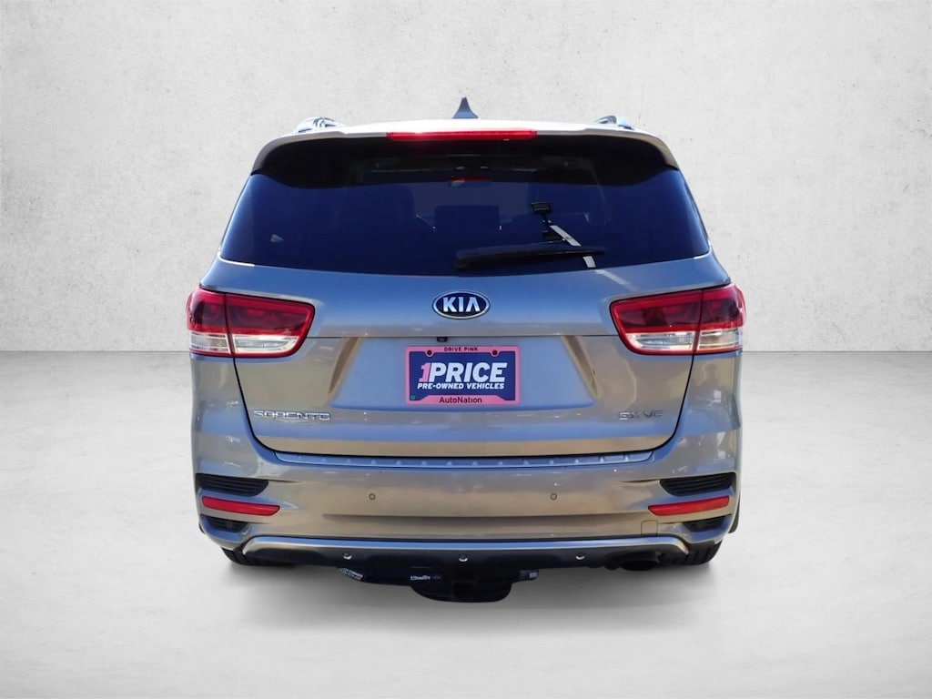 Used 2017 Kia Sorento SX V6 SUV