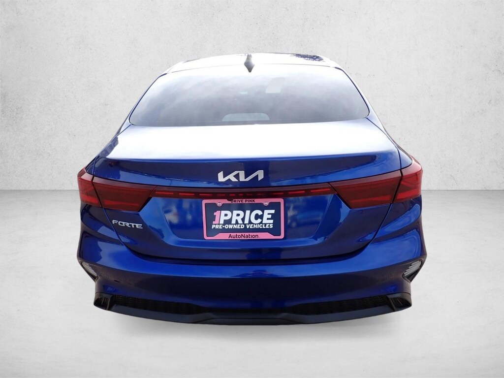 Used 2022 Kia Forte LXS Sedan