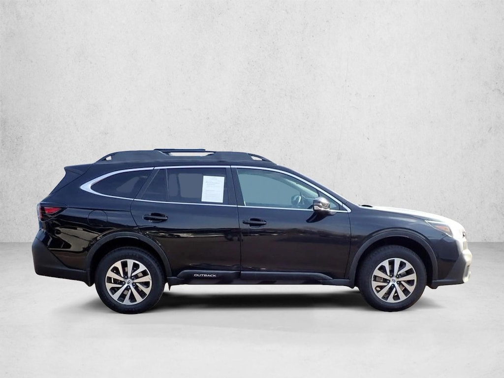 Used 2020 Subaru Outback Premium SUV