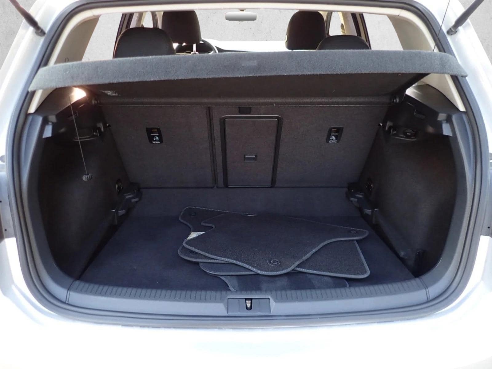 2015 Volkswagen e-Golf e-Golf Limited Edition - Photo 8