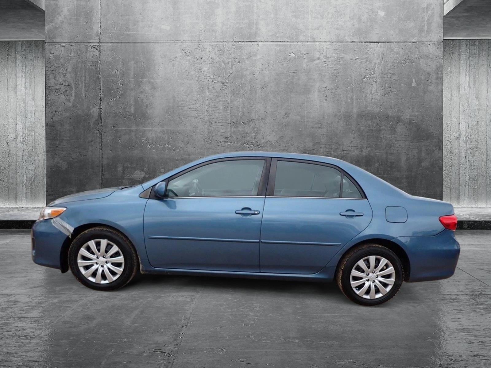 Used 2013 Toyota Corolla LE with VIN 5YFBU4EE8DP119516 for sale in Centennial, CO