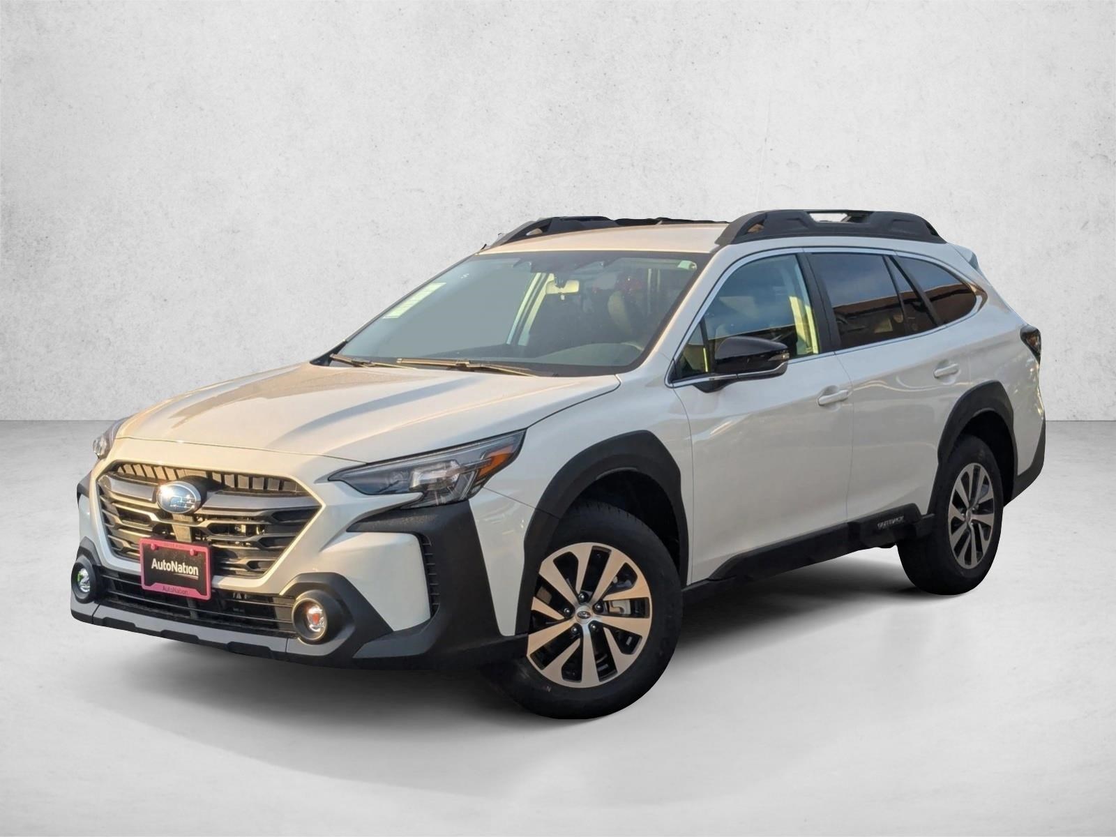 2025 Subaru Outback Premium's photo