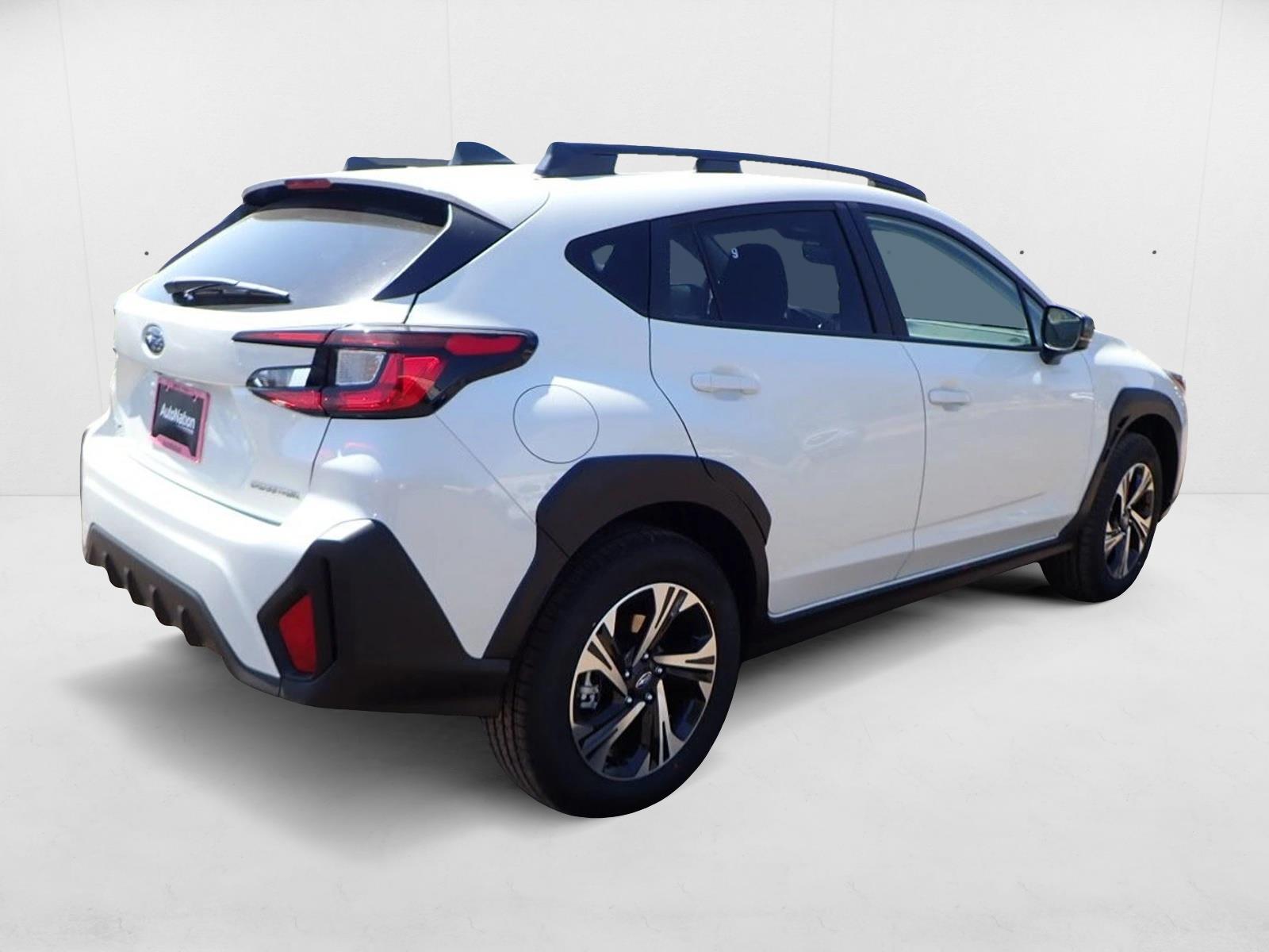 2025 Subaru Crosstrek Premium photo 4