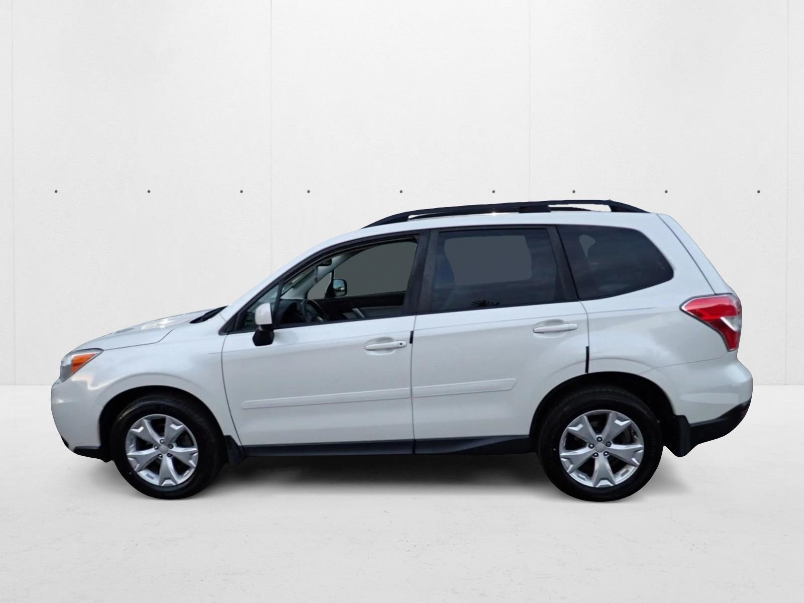 2014 Subaru Forester 2.5i Premium photo 2