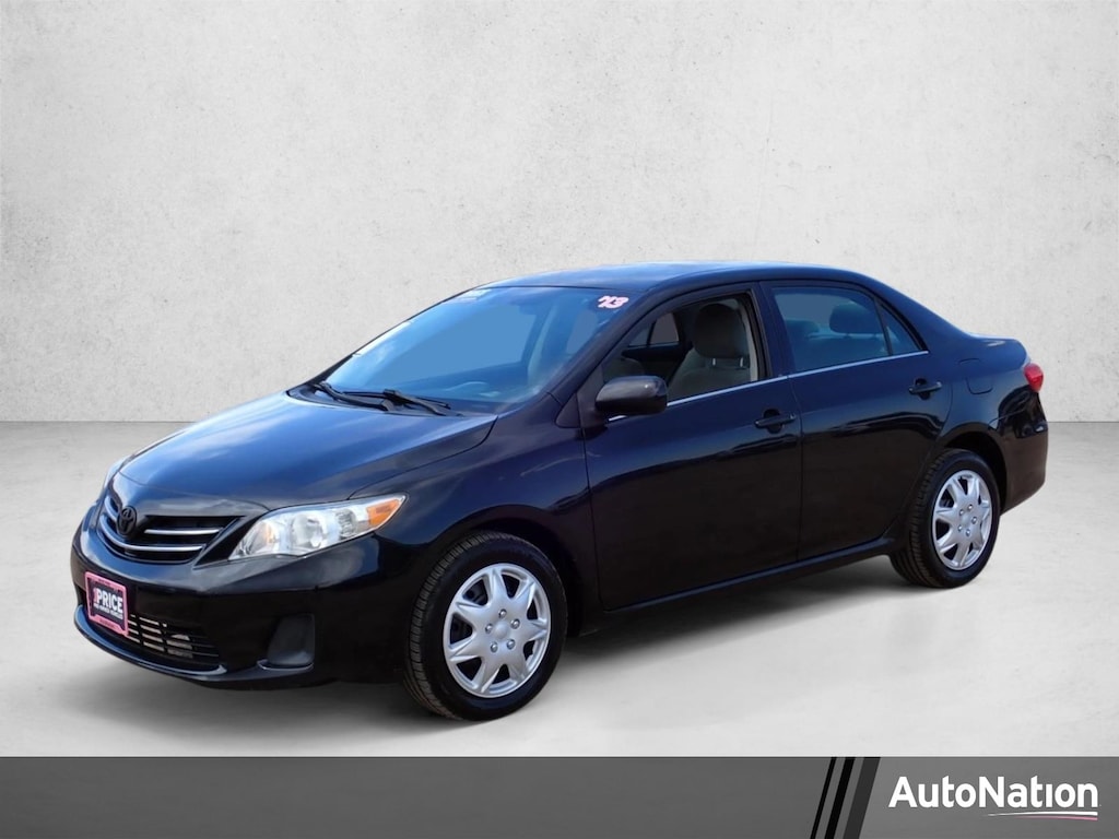 Used 2013 Toyota Corolla LE Sedan