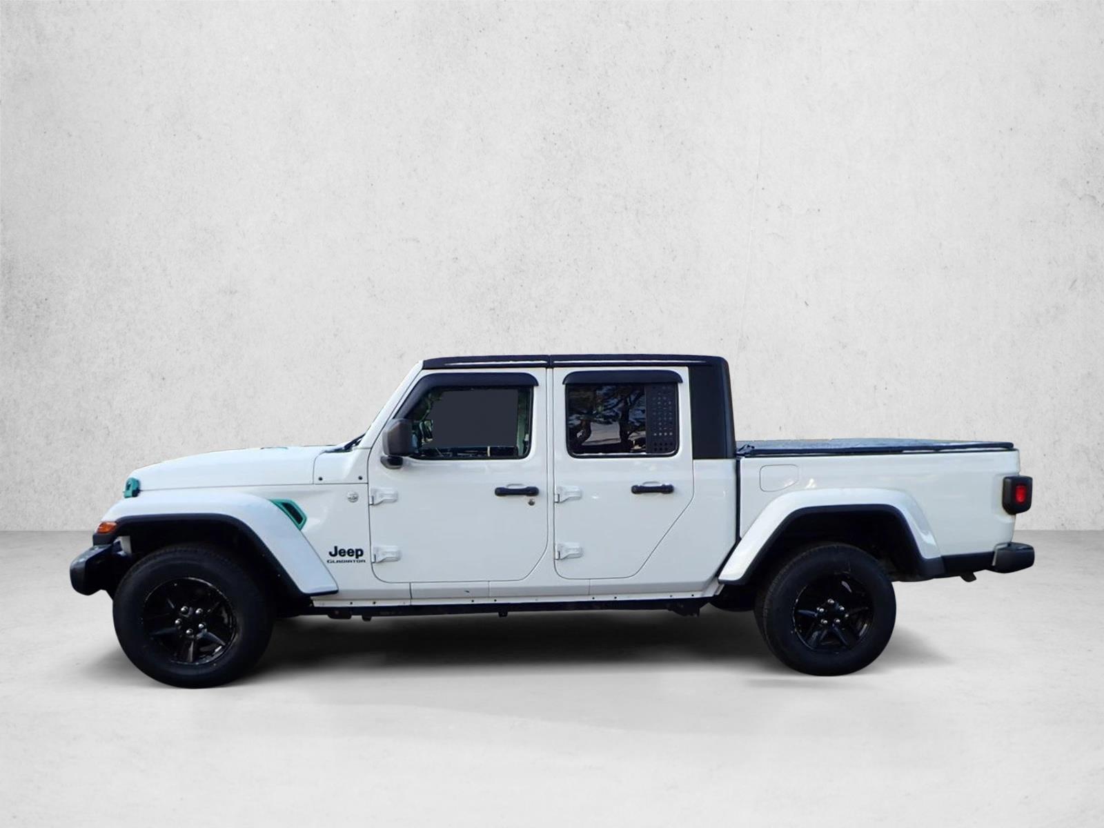 2021 Jeep Gladiator Sport S photo 2